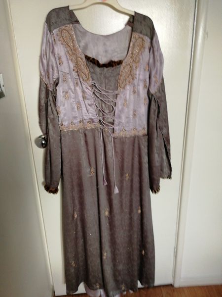 Veste per Dama Grigio con Ricami